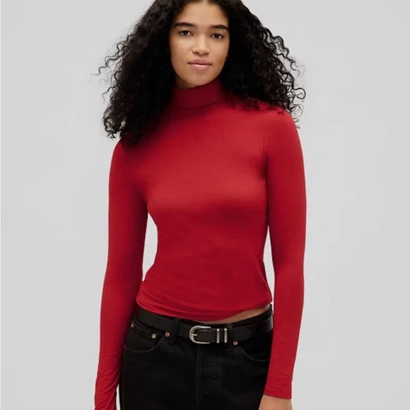 GAP Red featherweight Turtleneck small - Picture 1 of 5